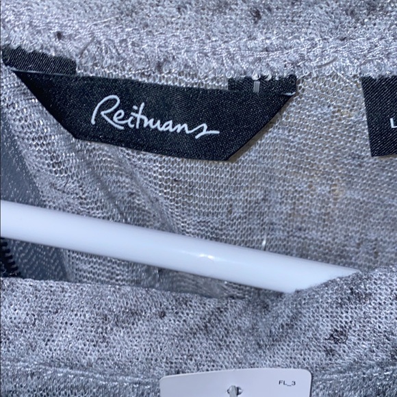 Reitman’s Tunic - Picture 2 of 7